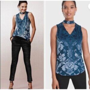 White House|Black Market  Blue Velvet Burnout Top Floral Pattern & Choker Neckli